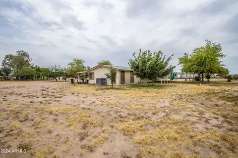 18960 W Calgary Dr, Casa Grande, AZ 85122