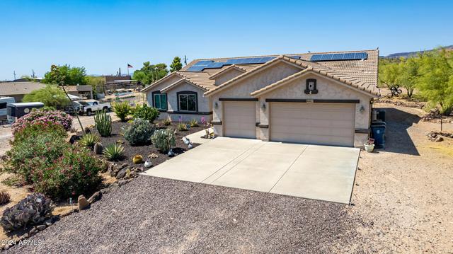 44423 N 16th St, New River, AZ 85087