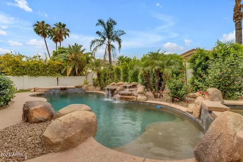 Exterior - 4450 E Ford Ave, Gilbert, AZ 85234 photo 3 of 16