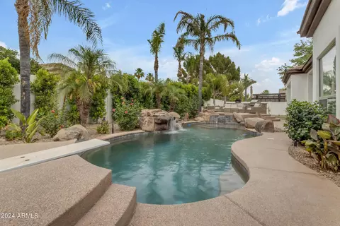 Exterior - 4450 E Ford Ave, Gilbert, AZ 85234 photo 5 of 16