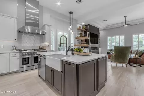 Kitchen - 4450 E Ford Ave, Gilbert, AZ 85234 photo 1 of 7