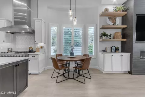 Dining - 4450 E Ford Ave, Gilbert, AZ 85234 photo 6 of 6