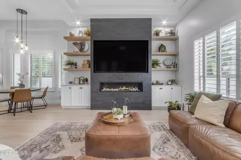 Living - 4450 E Ford Ave, Gilbert, AZ 85234 photo 6 of 6