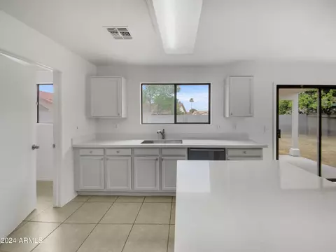 5711 E Forge Cir, Mesa, AZ 85206 photo 10