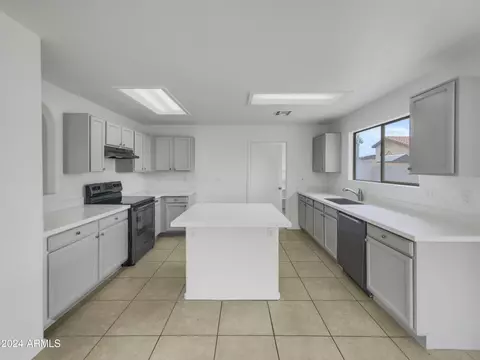 5711 E Forge Cir, Mesa, AZ 85206 photo 6