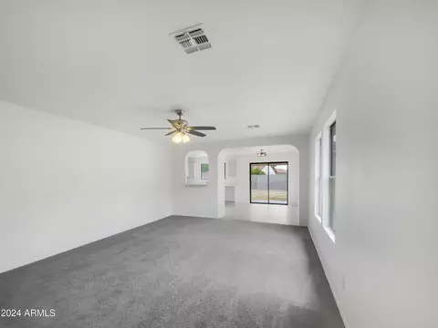 5711 E Forge Cir, Mesa, AZ 85206 photo 3