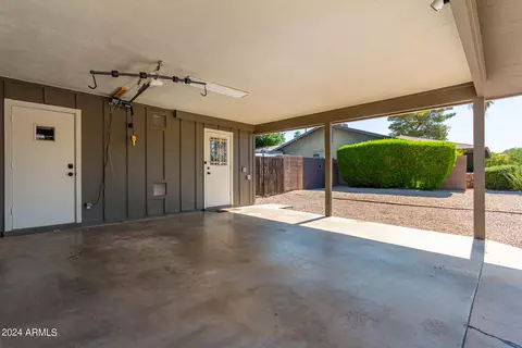 2879 E Beryl Ave, Phoenix, AZ 85028 photo 34