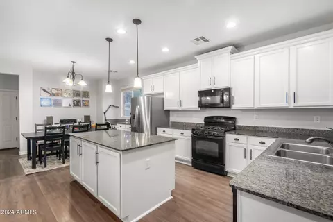 Kitchen - 3477 E Morrison Ranch Pkwy, Gilbert, AZ 85296 photo 1 of 2