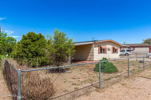 730 S Delaware Dr, Apache Junction, AZ 85120 photo 5