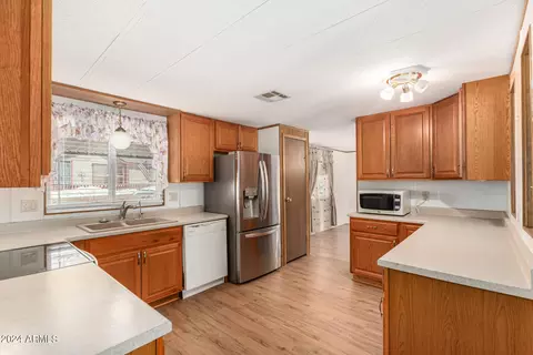730 S Delaware Dr, Apache Junction, AZ 85120 photo 13