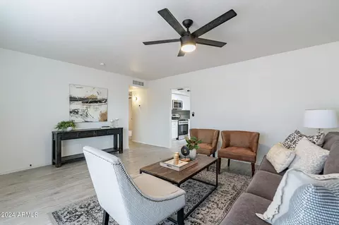 1821 W Libby St, Phoenix, AZ 85023 photo 7
