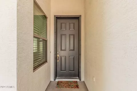 4481 E Warbler Ct, Gilbert, AZ 85297 photo 4