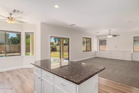 4481 E Warbler Ct, Gilbert, AZ 85297 photo 17