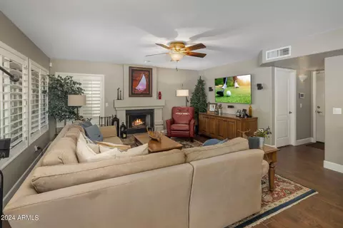 3433 E Topeka Dr, Phoenix, AZ 85050 photo 19