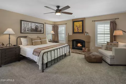 3433 E Topeka Dr, Phoenix, AZ 85050 photo 6