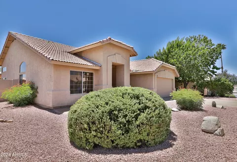 3019 E South Fork Dr, Phoenix, AZ 85048 photo 5