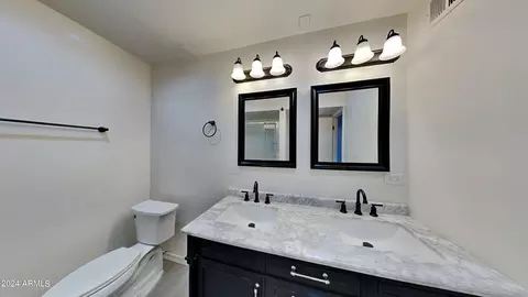 4029 N 75th Dr, Phoenix, AZ 85033 photo 11