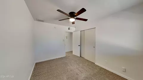 4029 N 75th Dr, Phoenix, AZ 85033 photo 9