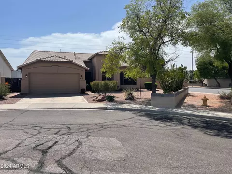 901 N Santa Anna Pl, Chandler, AZ 85224