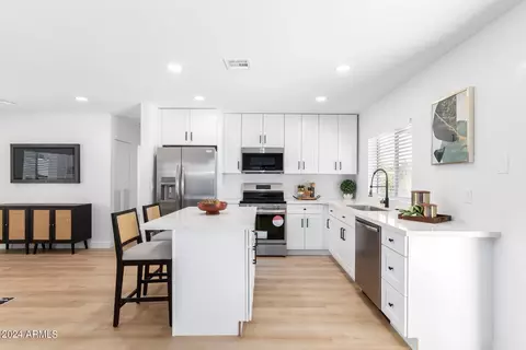 4033 E Hartford Ave, Phoenix, AZ 85032 photo 14