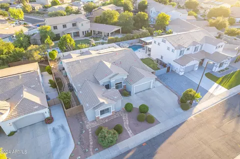 View/Area - 1007 E Benrich Dr, Gilbert, AZ 85295 photo 4 of 7