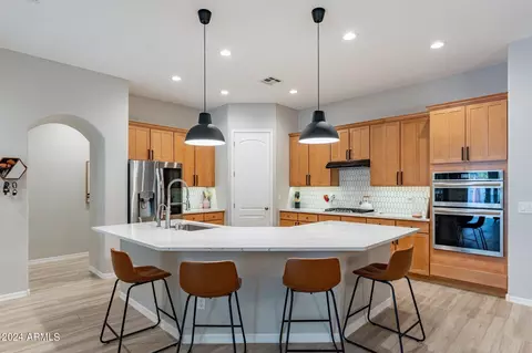 Kitchen - 1007 E Benrich Dr, Gilbert, AZ 85295 photo 7 of 7