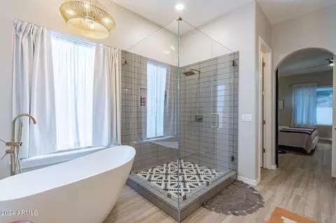 Bath - 1007 E Benrich Dr, Gilbert, AZ 85295 photo 3 of 7