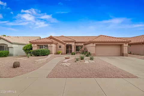 14201 W Robertson Dr, Sun City West, AZ 85375