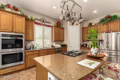 2996 E Cotton Ln, Gilbert, AZ 85234 photo 17