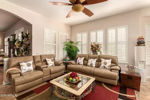 2996 E Cotton Ln, Gilbert, AZ 85234 photo 13