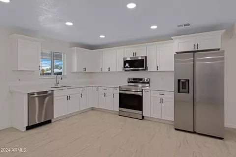 301 S Glenmar Rd, Mesa, AZ 85208