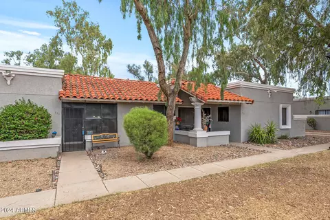 9020 W Highland Ave #111, Phoenix, AZ 85037