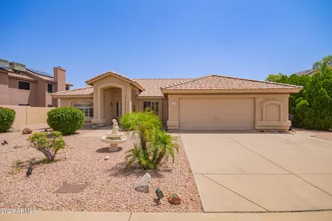 7319 E June St, Mesa, AZ 85207