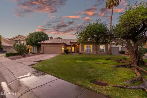 4626 E Kelly Dr, Gilbert, AZ 85234 photo 5