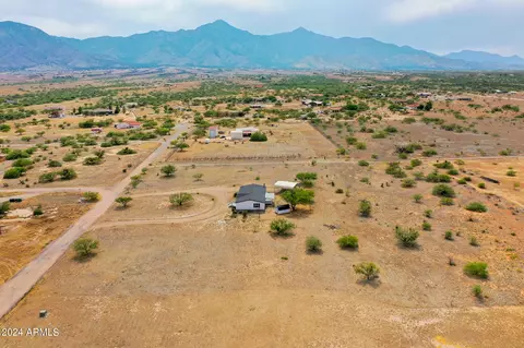 8303 E Sacred Path Rd, Hereford, AZ 85615 photo 46