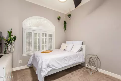 Bedroom - 2490 E Arrowhead Trl, Gilbert, AZ 85297 photo 4 of 5