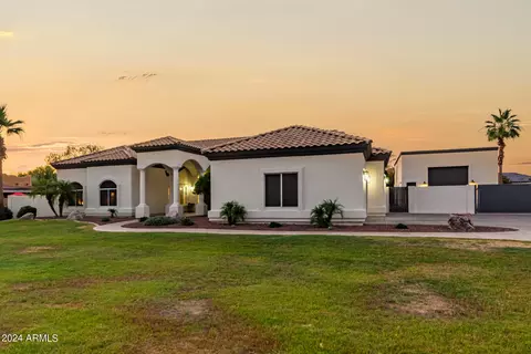 2490 E Arrowhead Trl, Gilbert, AZ 85297