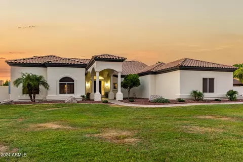 Exterior - 2490 E Arrowhead Trl, Gilbert, AZ 85297 photo 27 of 30