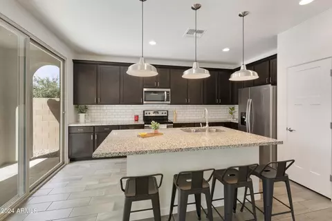 4735 E Tremaine Ave, Gilbert, AZ 85234