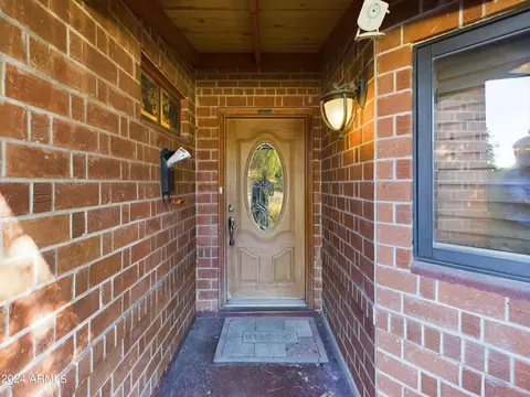1705 W Mackenzie Dr, Phoenix, AZ 85015 photo 4