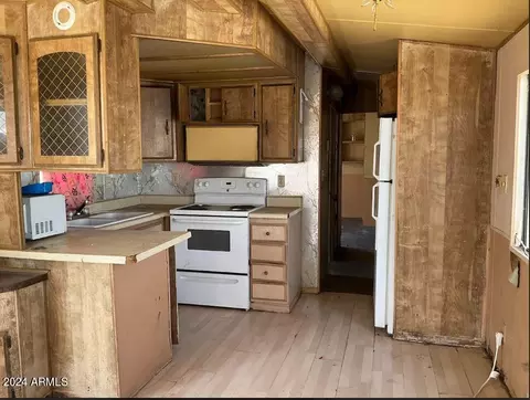 517 N Avenue A -- #B05, Casa Grande, AZ 85122