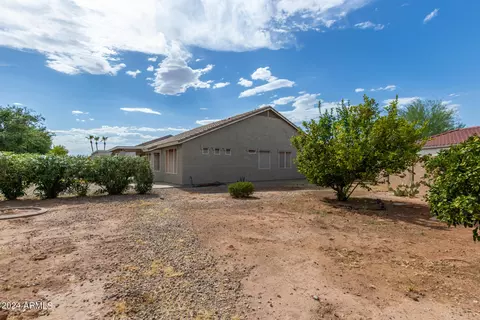 165 E Liberty Ln, Gilbert, AZ 85296 photo 32