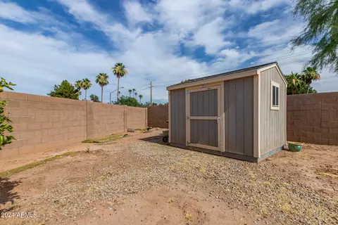 165 E Liberty Ln, Gilbert, AZ 85296 photo 33
