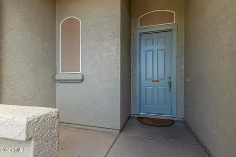165 E Liberty Ln, Gilbert, AZ 85296 photo 5