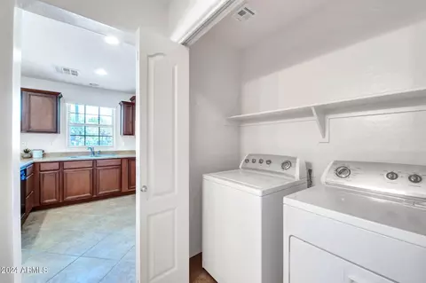 1680 S Martingale Rd, Gilbert, AZ 85295 photo 10