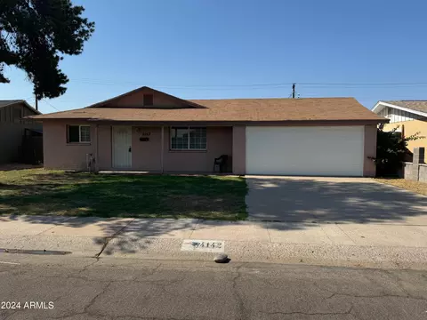 4142 W Wagon Wheel Dr, Phoenix, AZ 85051