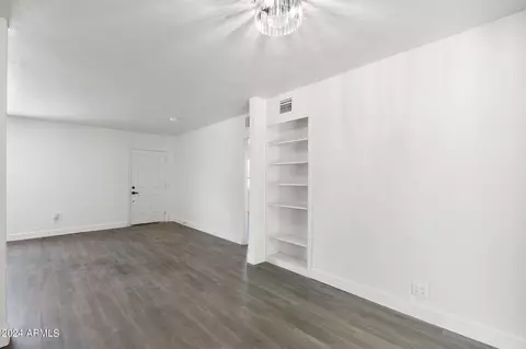 20 E Hatcher Rd, Phoenix, AZ 85020 photo 20