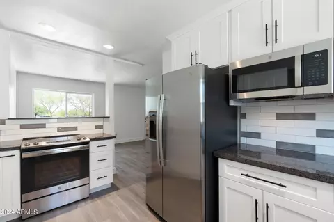 20 E Hatcher Rd, Phoenix, AZ 85020 photo 11