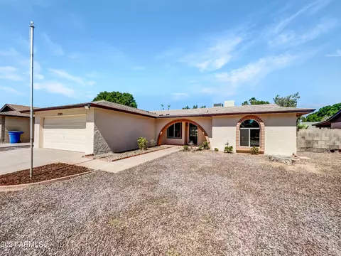 2303 N Bullmoose Dr, Chandler, AZ 85224