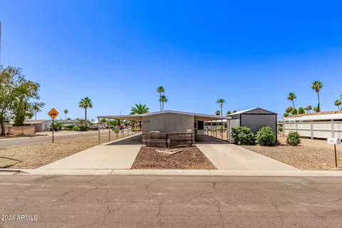 7659 E Inverness Ave, Mesa, AZ 85209